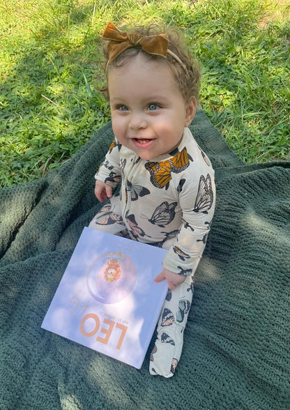 leo zodiac baby book