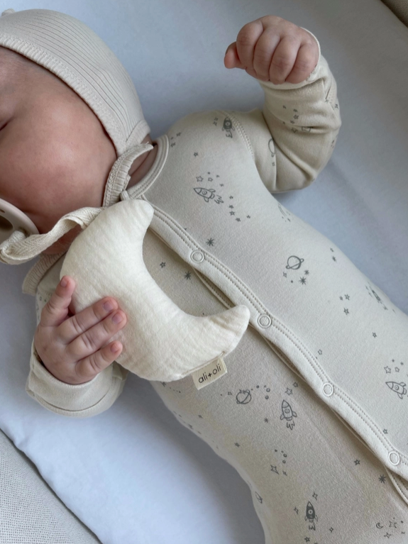 moon pacifier holder (plush)